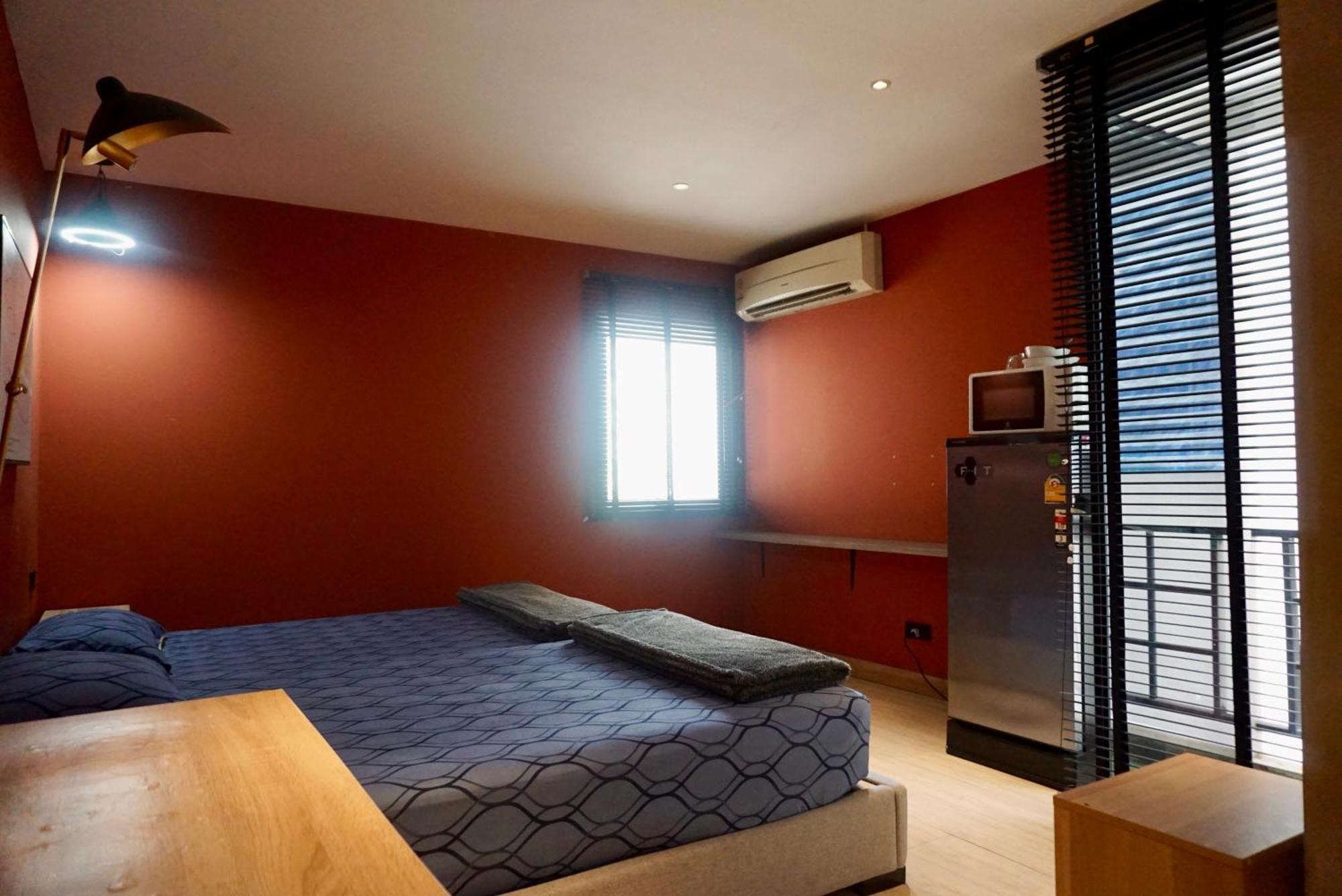 Silom Soi 3 Hash Apartment Hip And Funky With Rooftop View Bangkok Extérieur photo