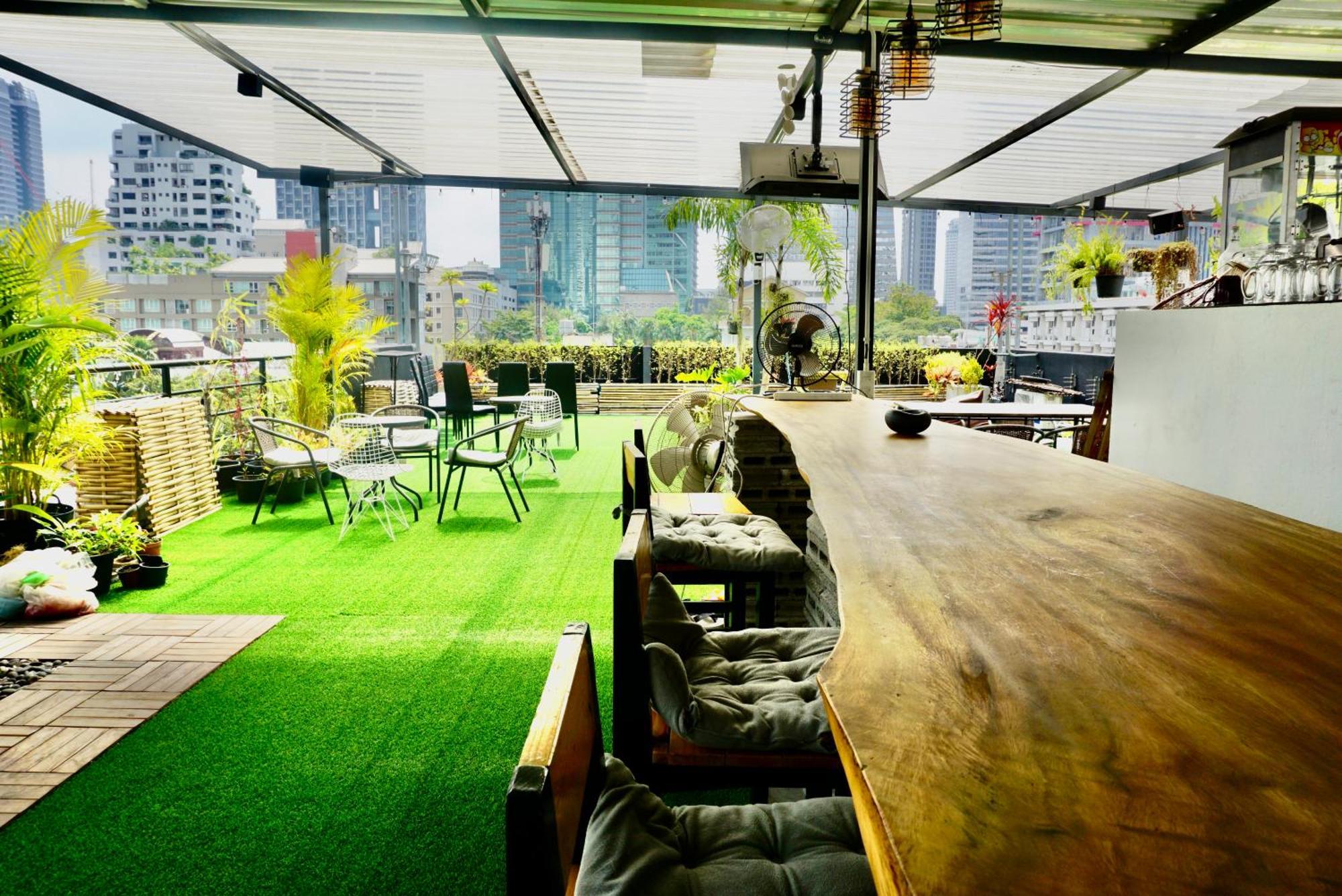 Silom Soi 3 Hash Apartment Hip And Funky With Rooftop View Bangkok Extérieur photo